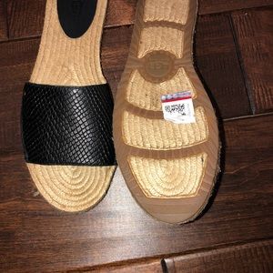 UGG Shoes - Women’s size 7 ugg slip on sandals UGG Shoes - Women’s size 7 ugg slip on sandals